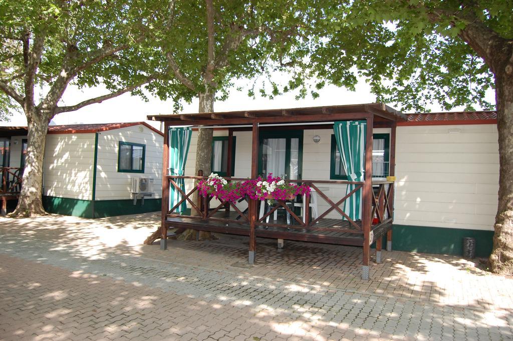 Camping Vallecrosia Exterior photo