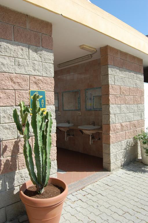 Camping Vallecrosia Exterior photo