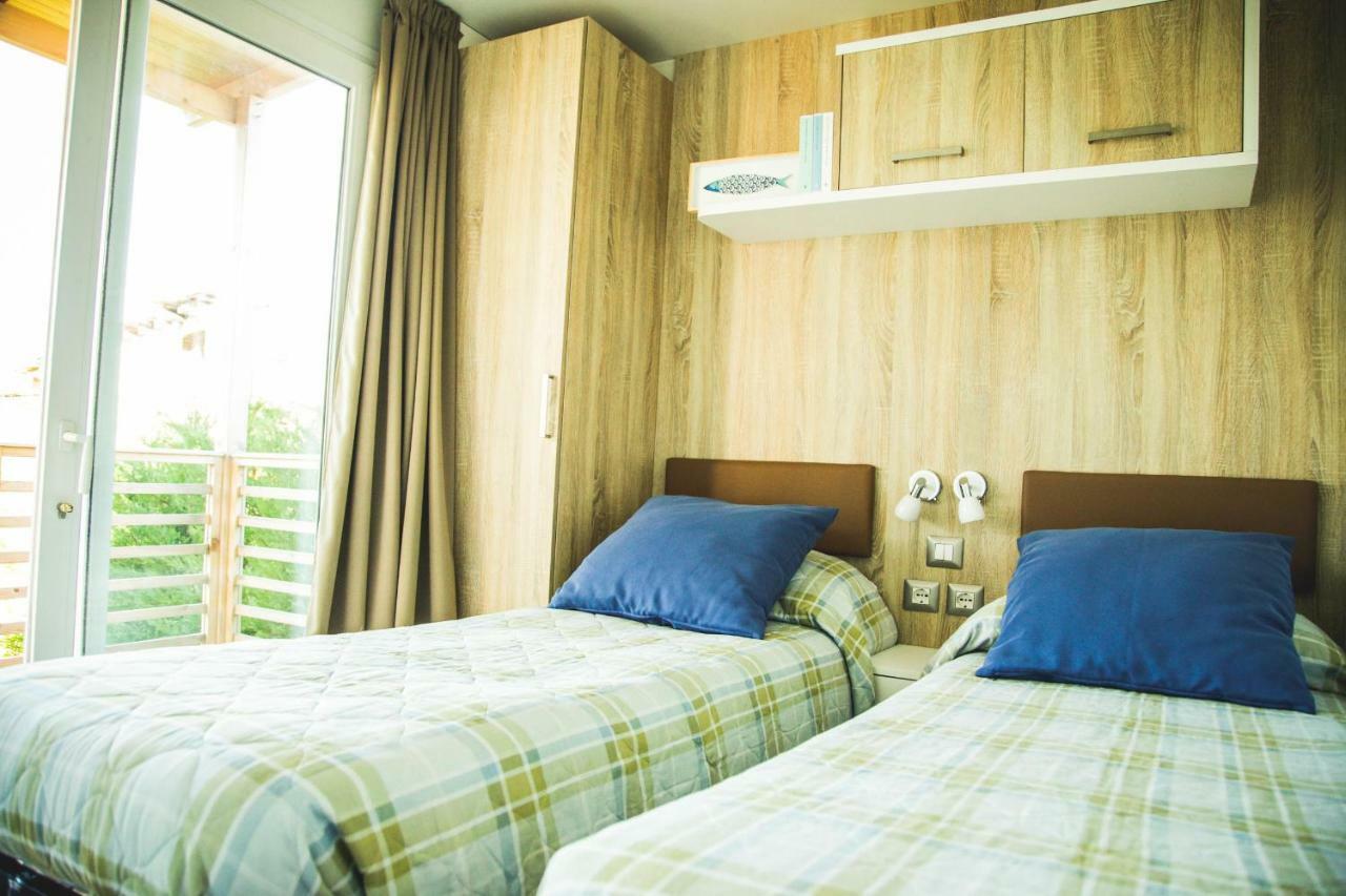 Camping Vallecrosia Exterior photo